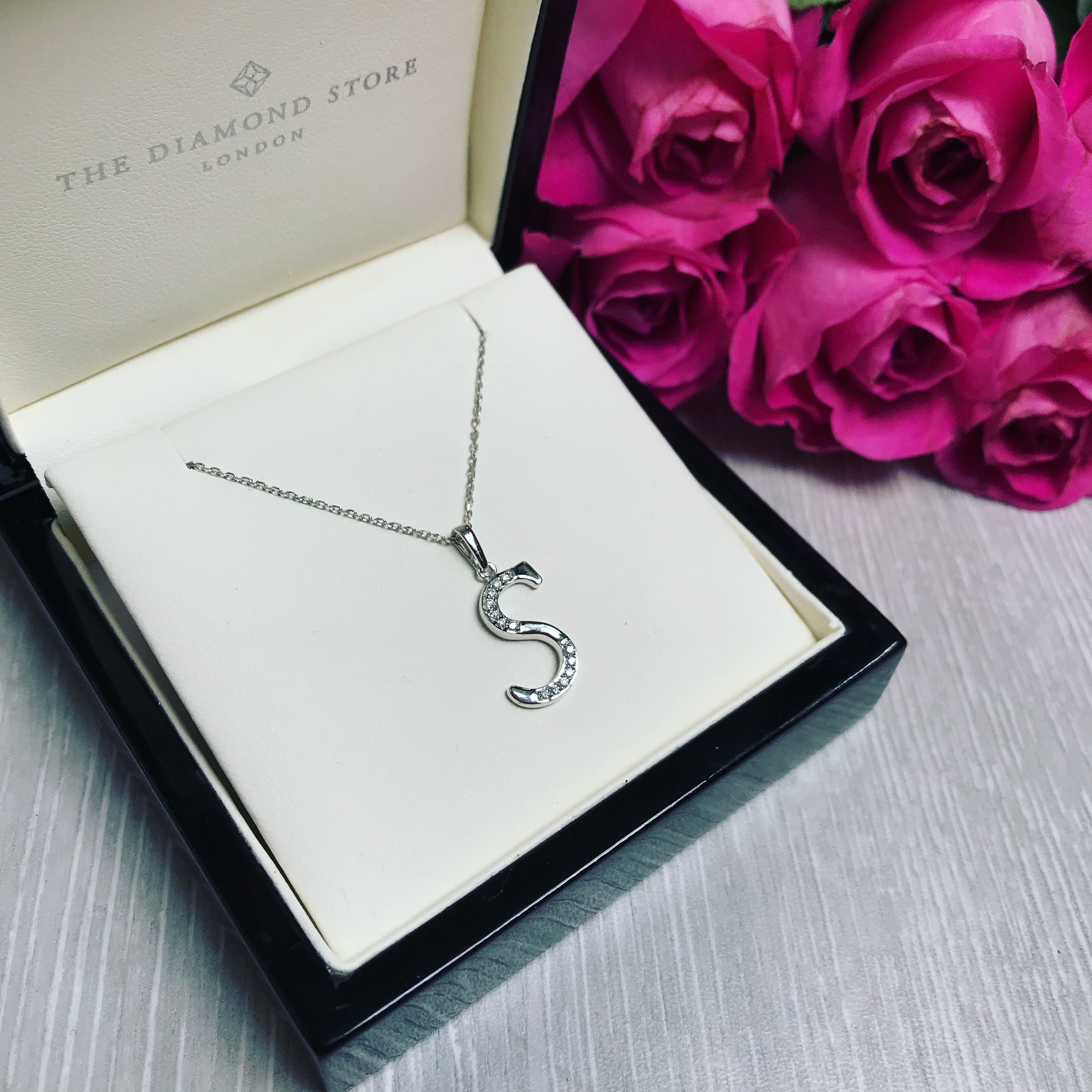 Our 10 Best Ing Diamond Necklaces Of 2018 10 Best Diamond Necklaces